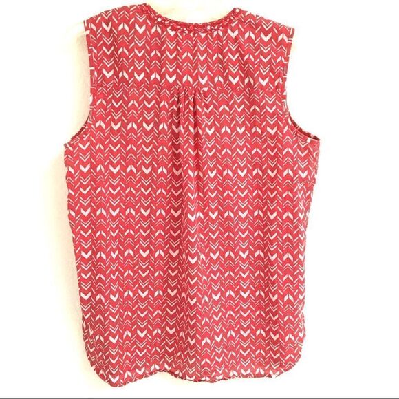 BeachLunchLounge chevron print V-neck tank S - Picture 4 of 7